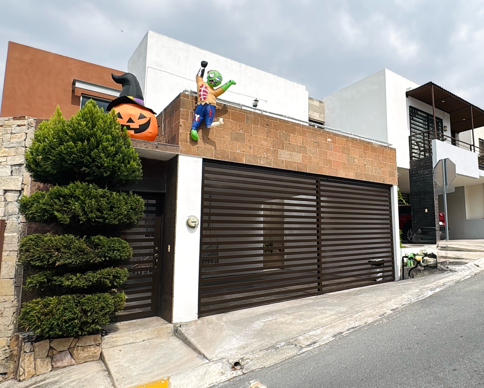 Cumbres del Sol Privada Sevilla, Mty, N.L